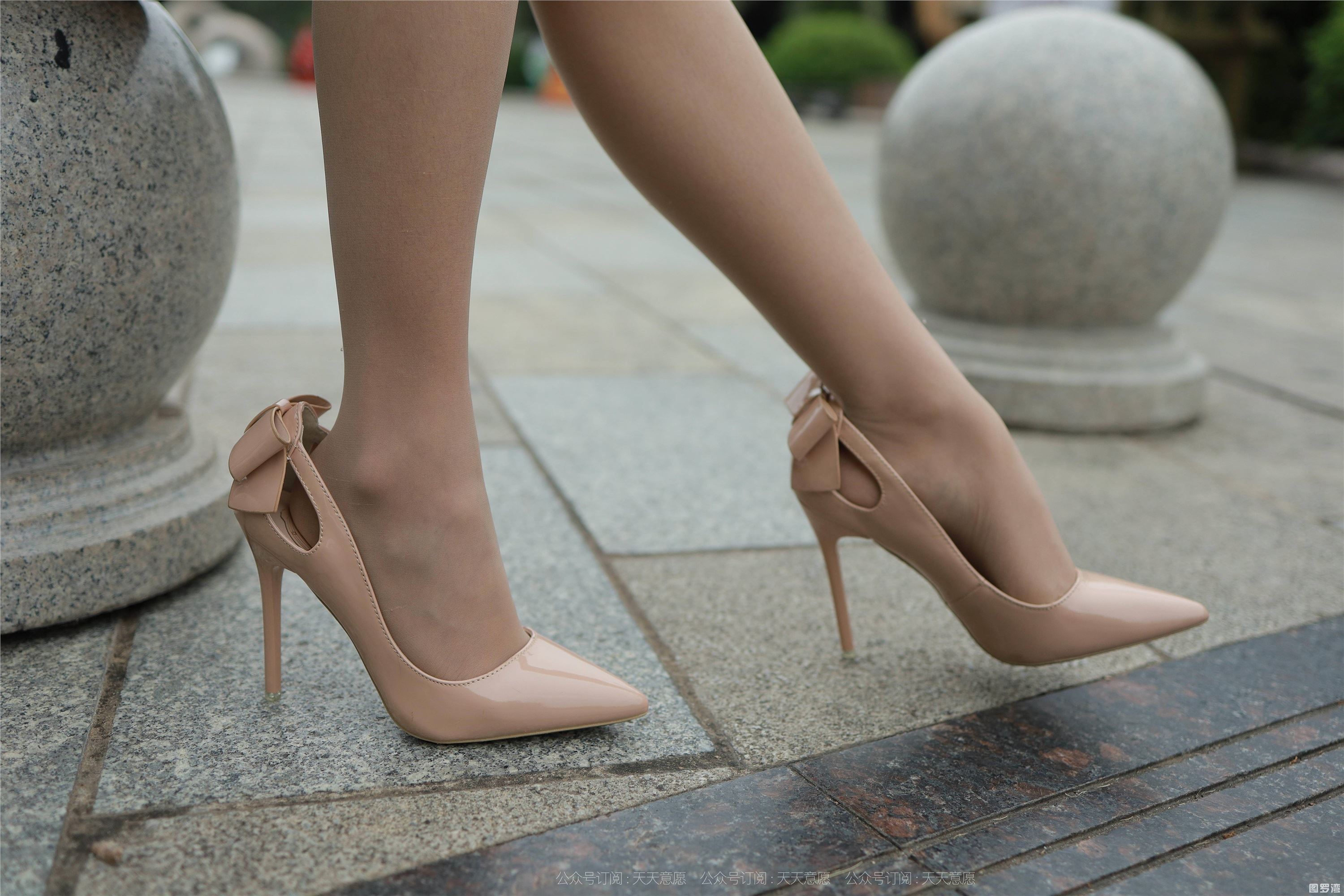 IESS异思趣向  2021.10.25 丝享家957：婉苹《公园偶遇美女》